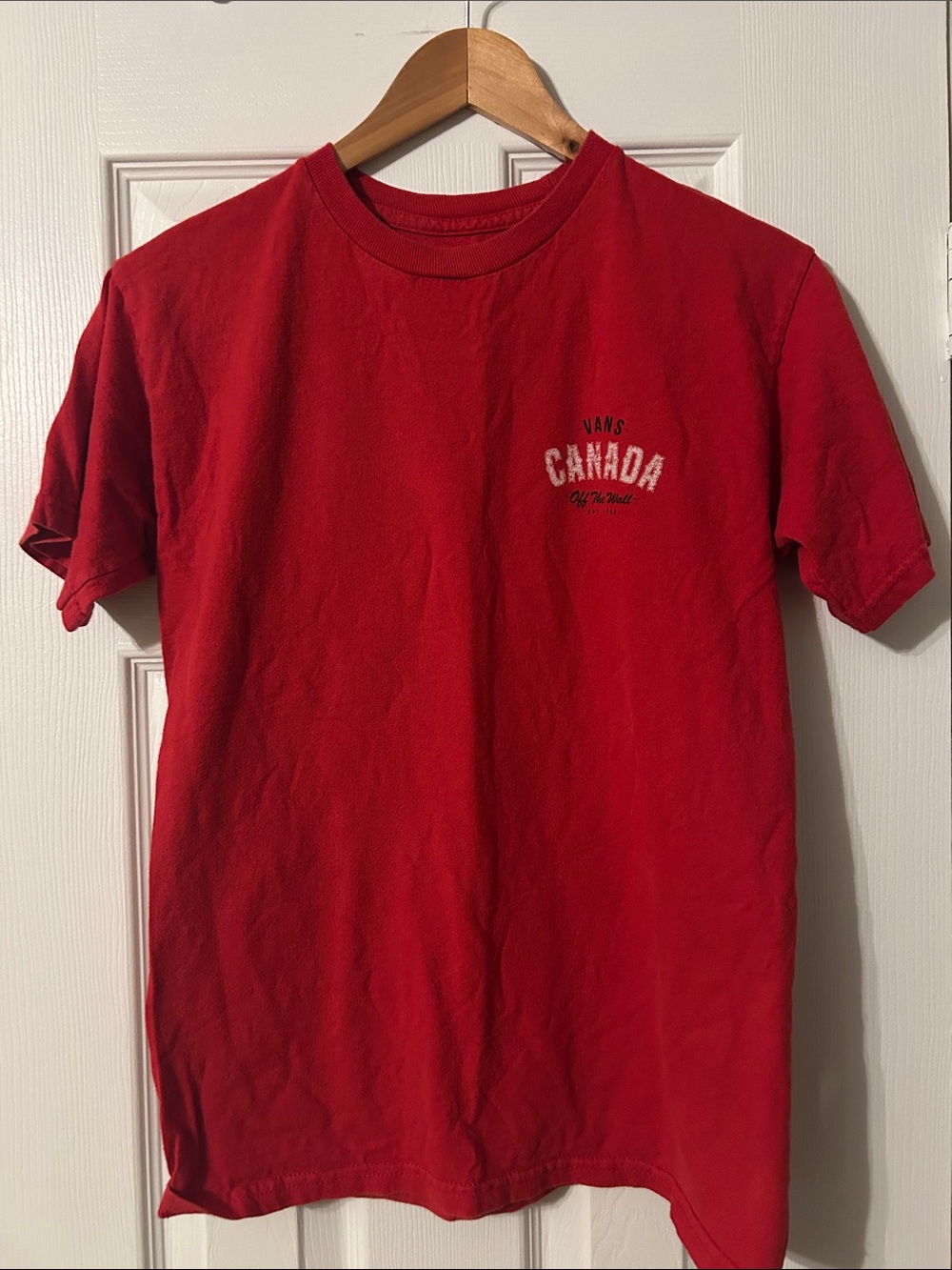 Vans Red Canada Short Sleeve Tee S